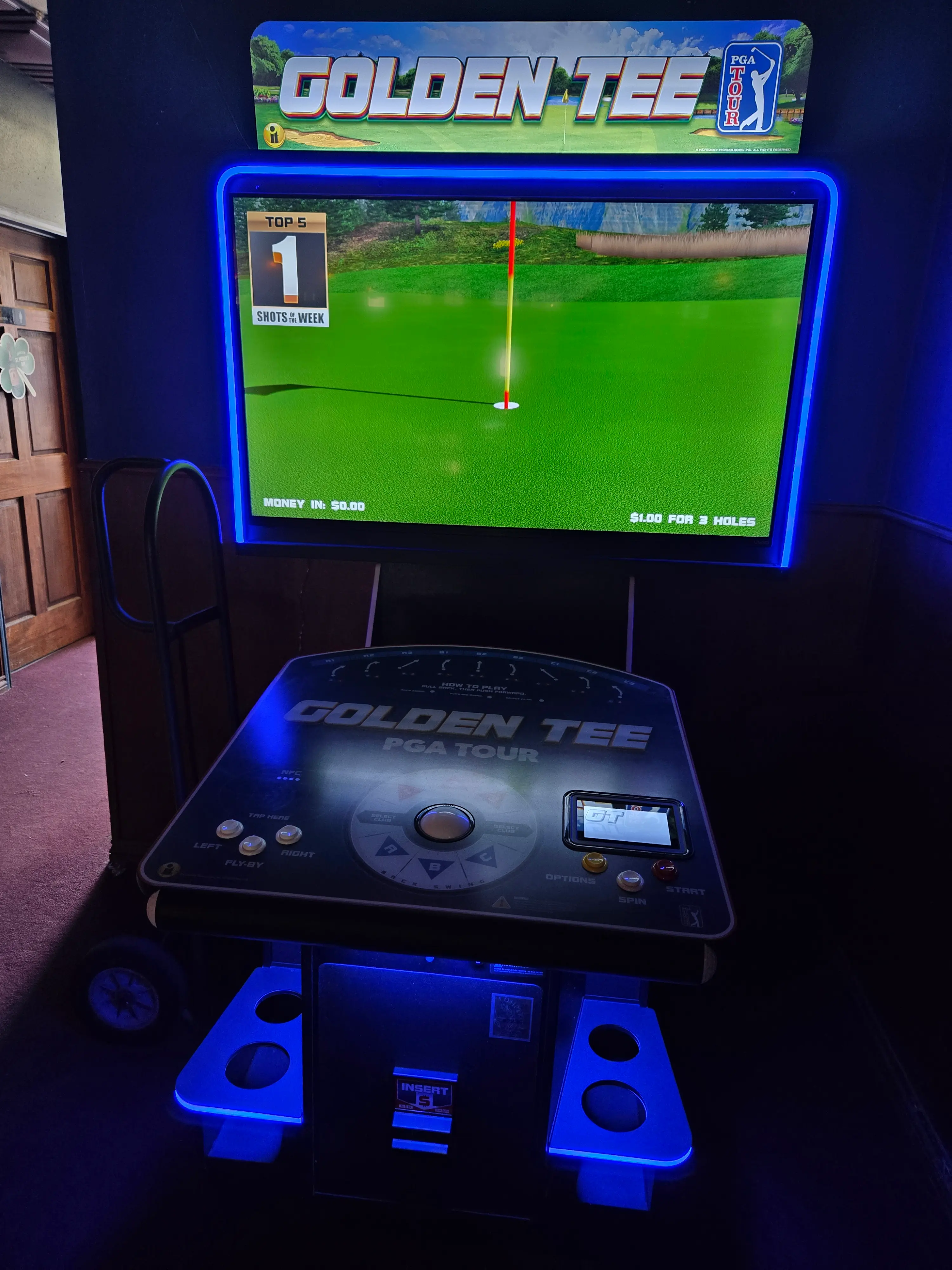 Golden Tee machine at Malone’s Pub in Downtown Fort Worth